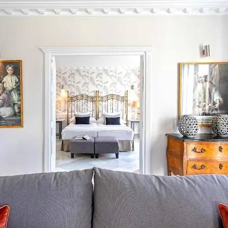 Genteel San Fernando Apartment Seville